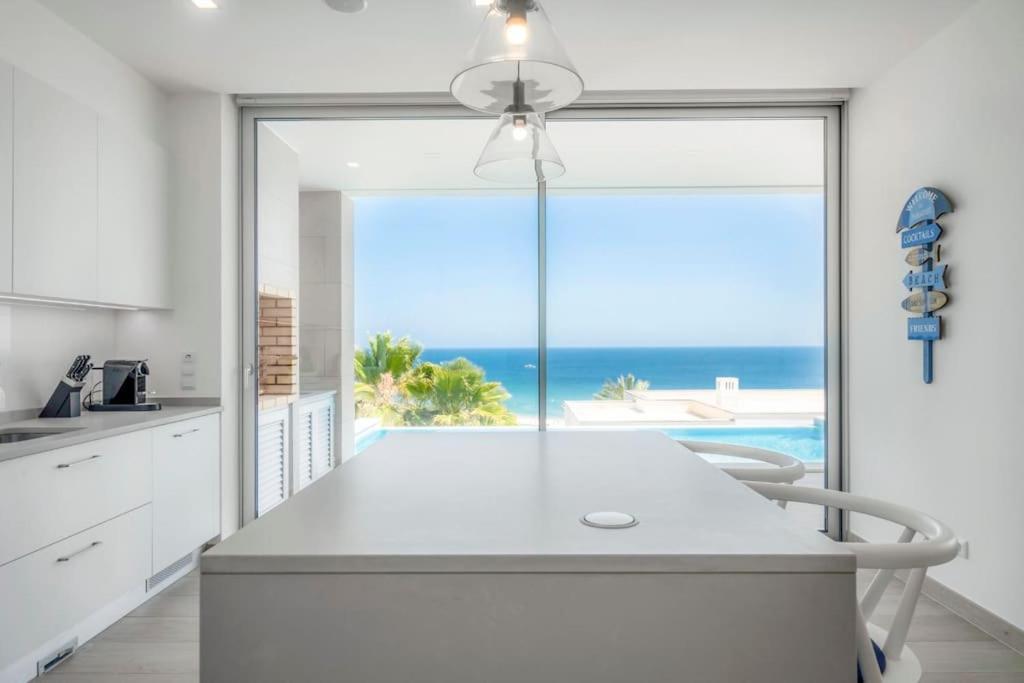 View By Blue Diamond 55 *